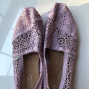 TOMS Crochet Slip-on Shoes Flats, size 7.5